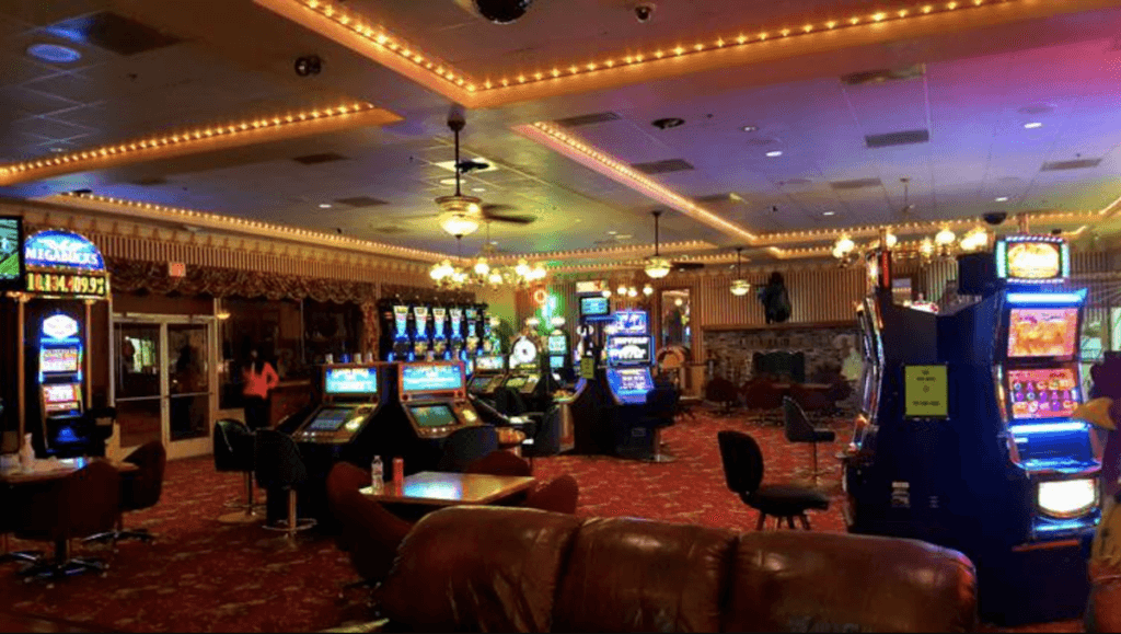 Longstreet Inn Casino & RV Resort